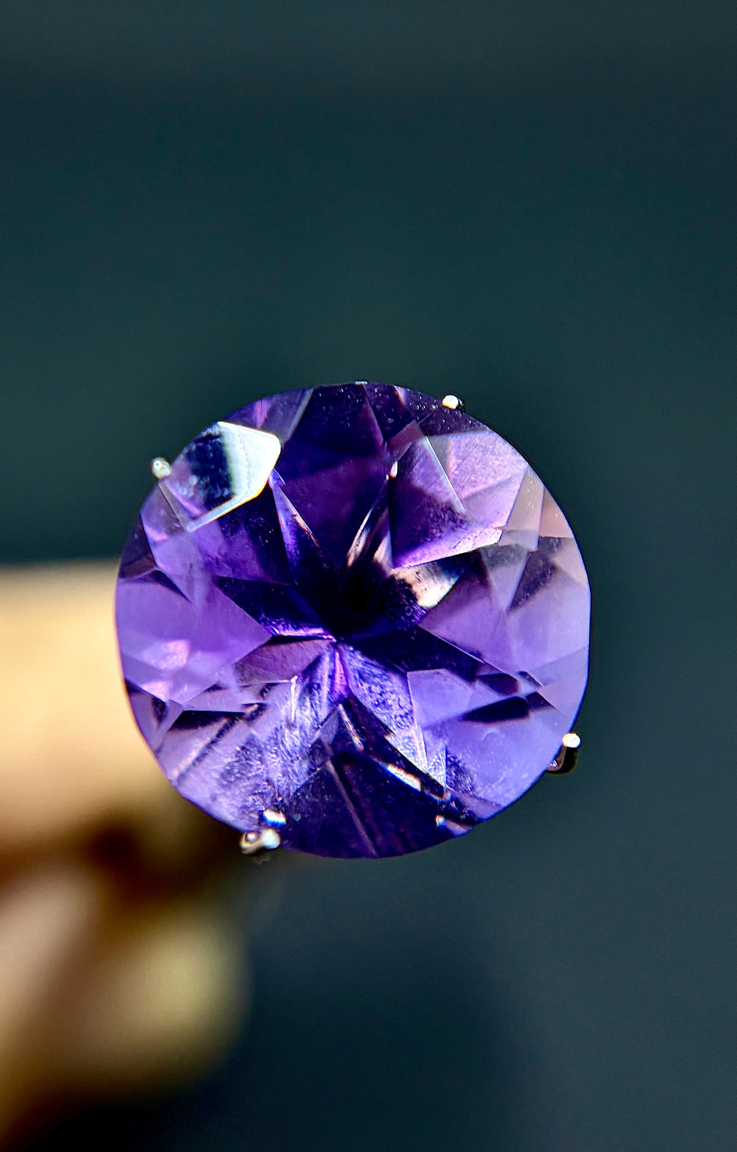 15mm Round Amethyst Facet