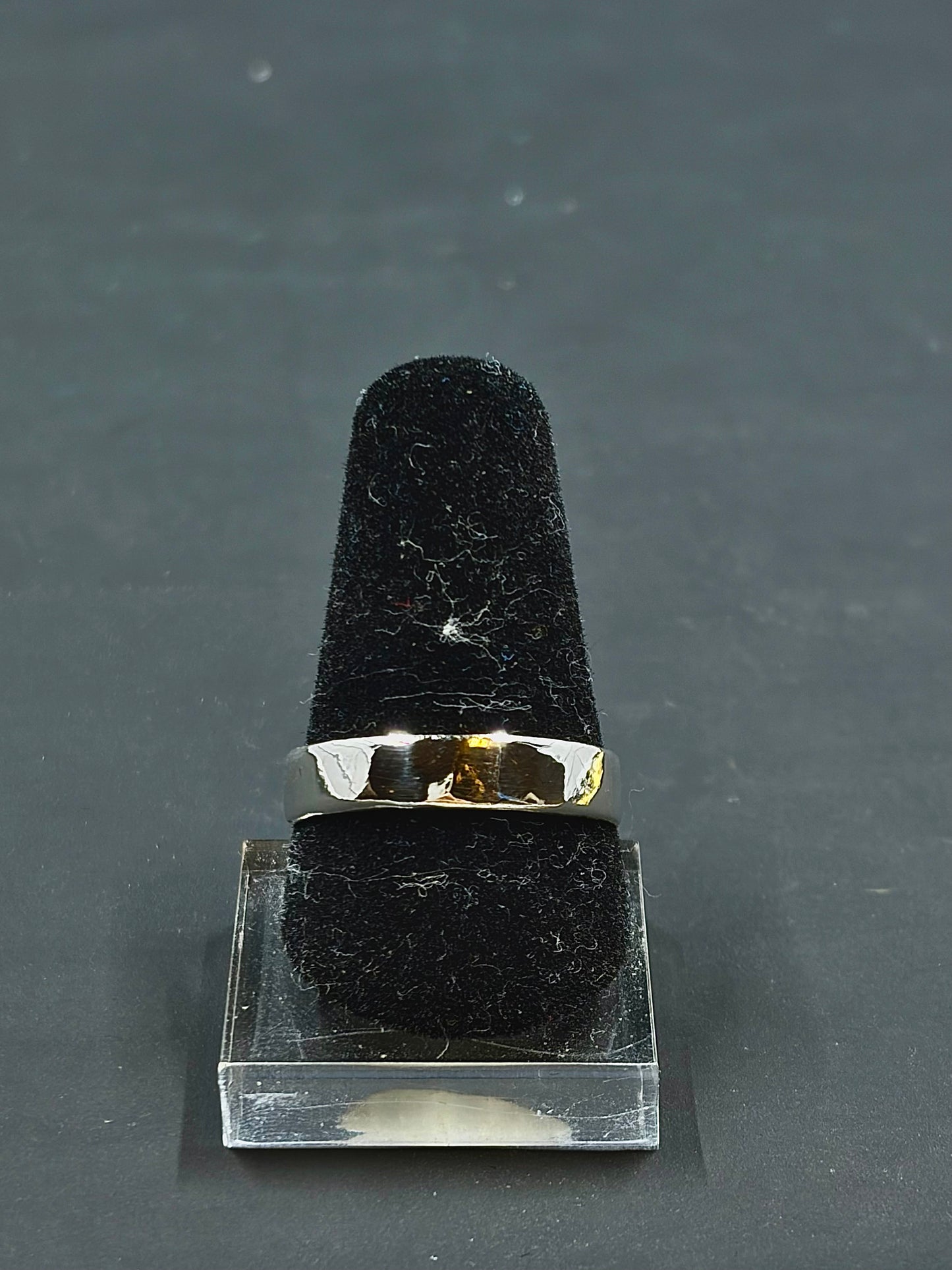 Classic .925 Silver Ring Band Size 5.5&8 us