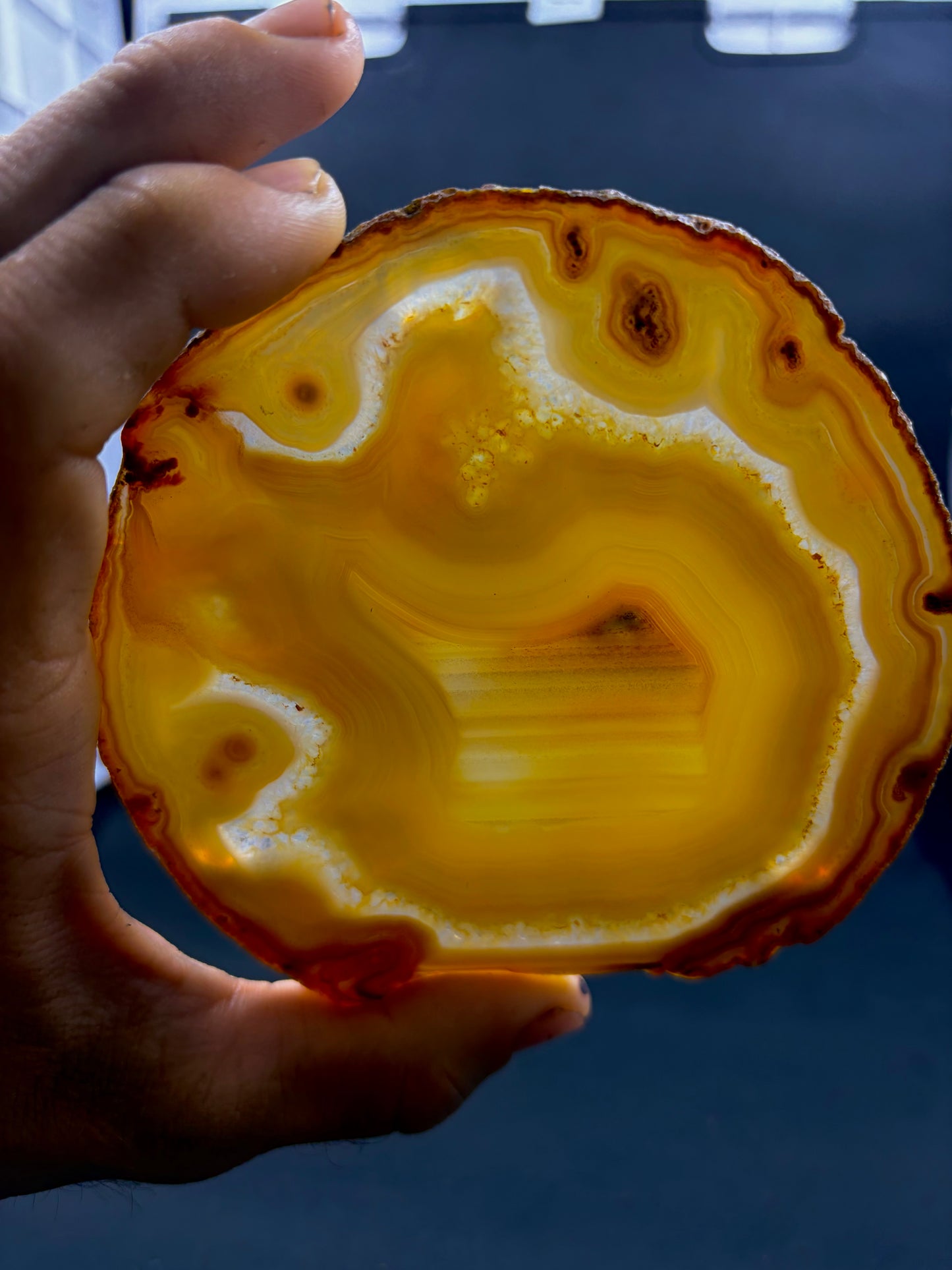 Agate slab decorative table
