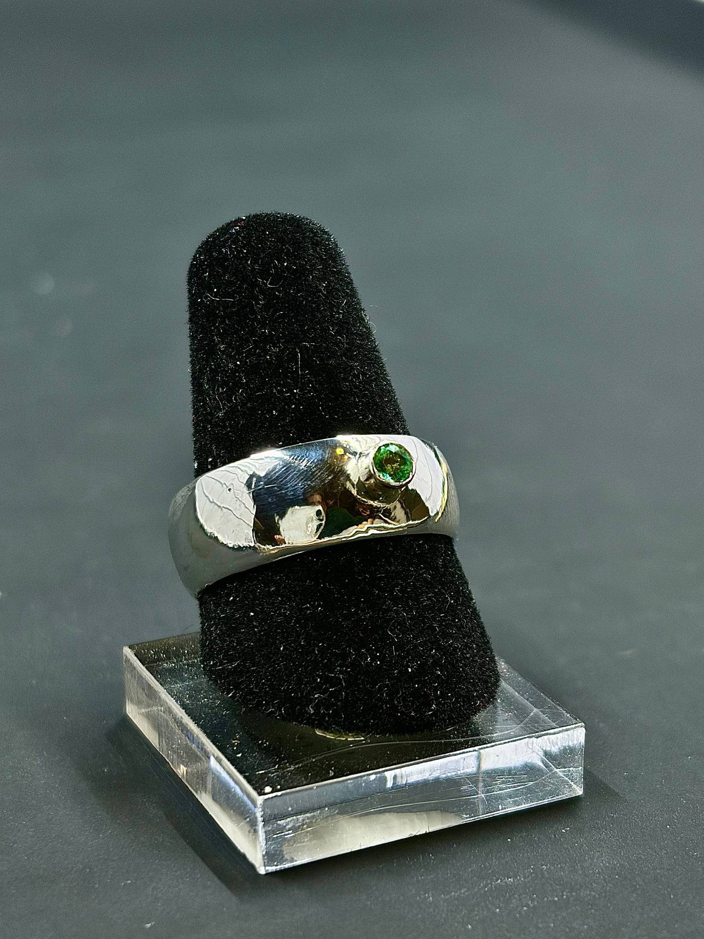 Emerald Statement Ring Size-8us