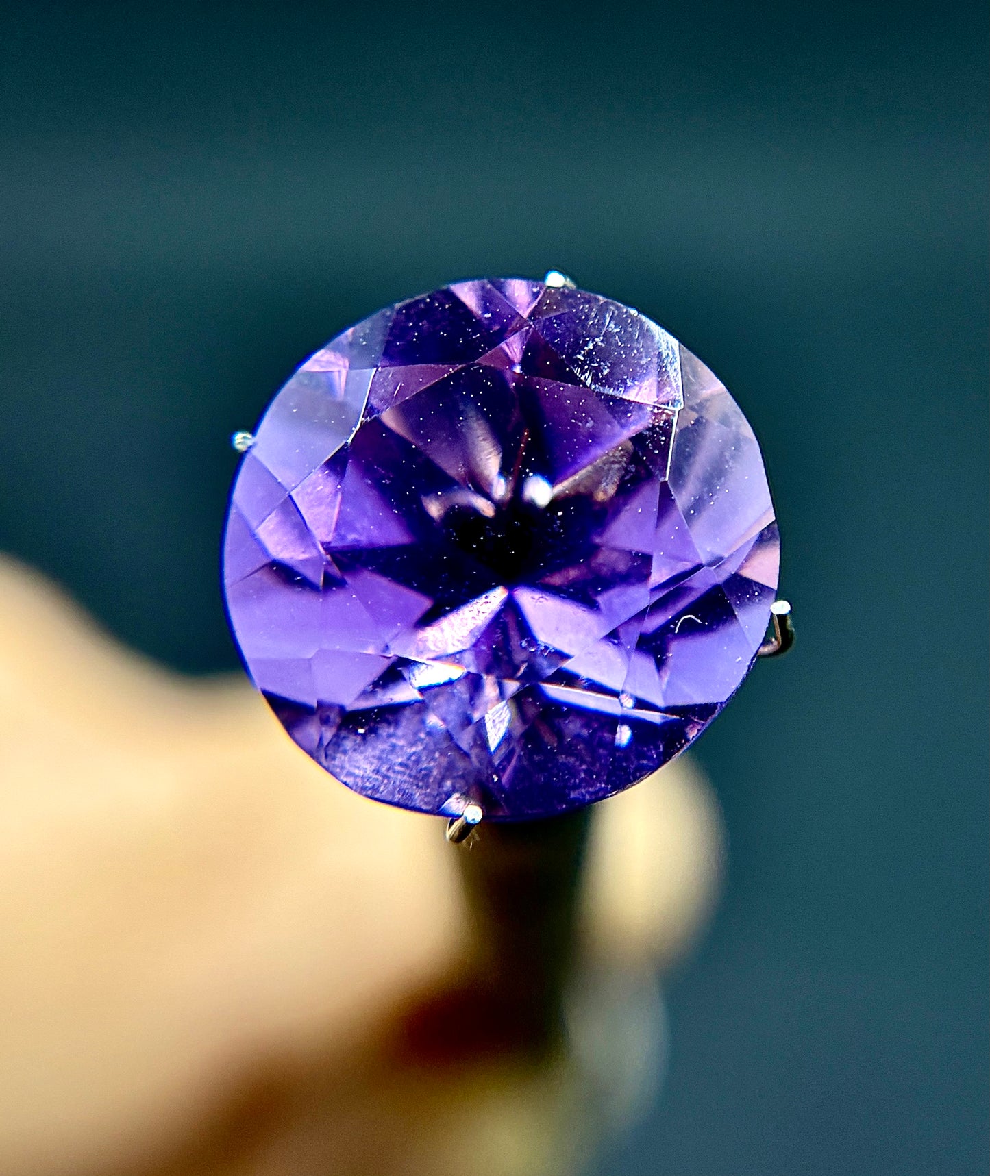 15mm Round Amethyst Facet