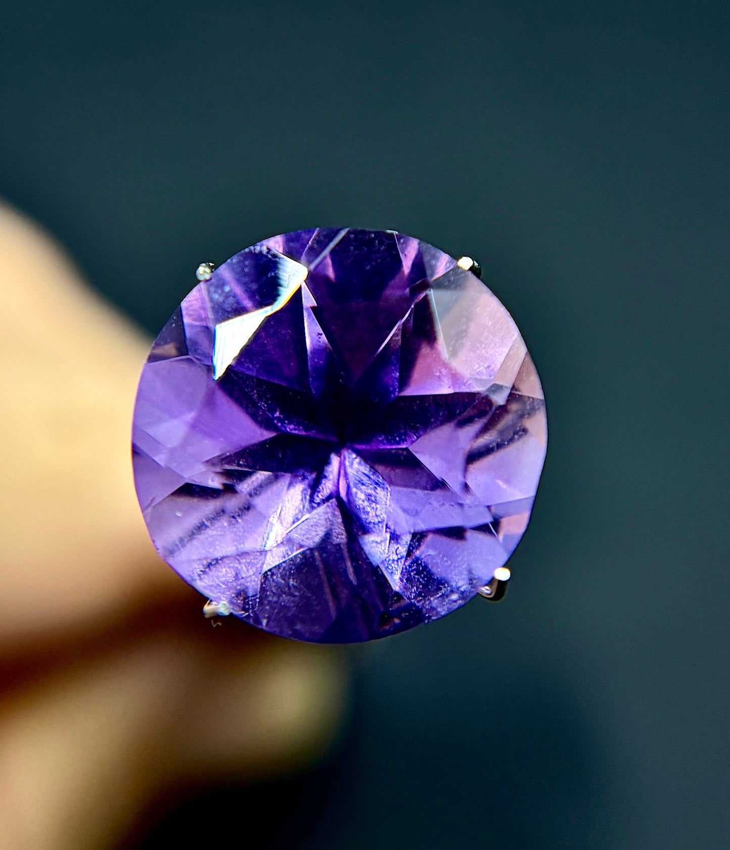 15mm Round Amethyst Facet