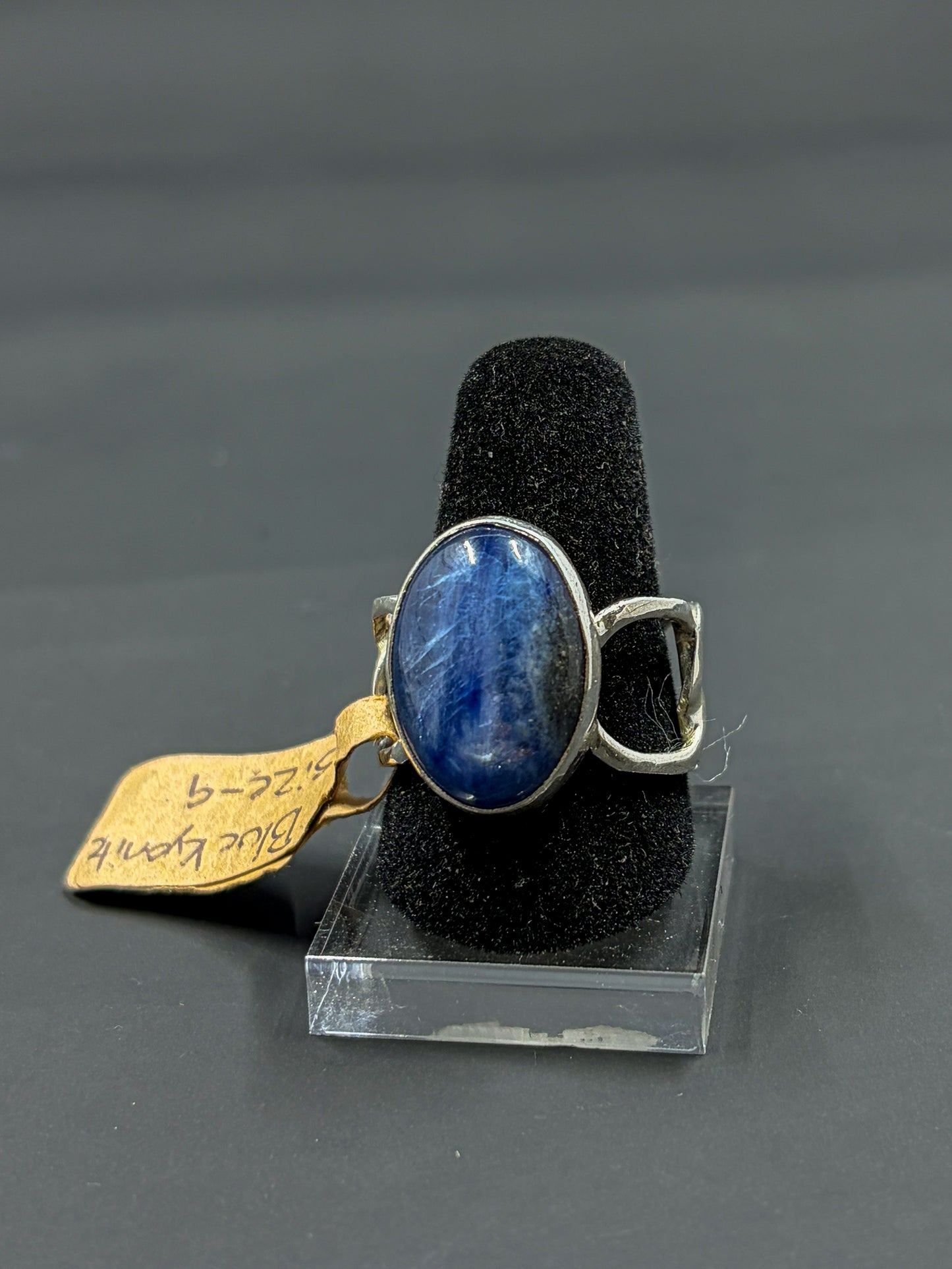 Blue Kyanite Chain Link Ring