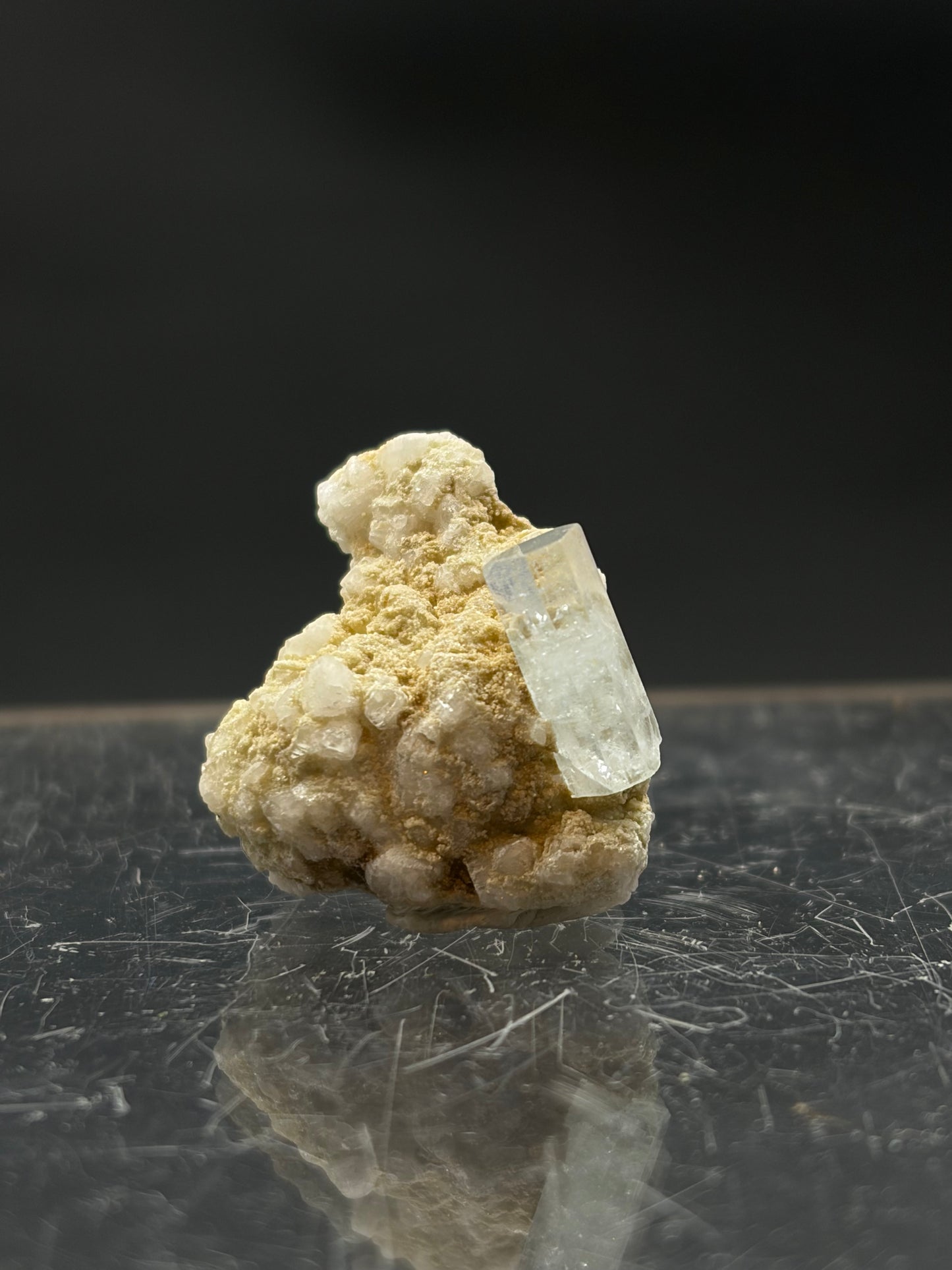 Aquamarine specimen (Pakistan)