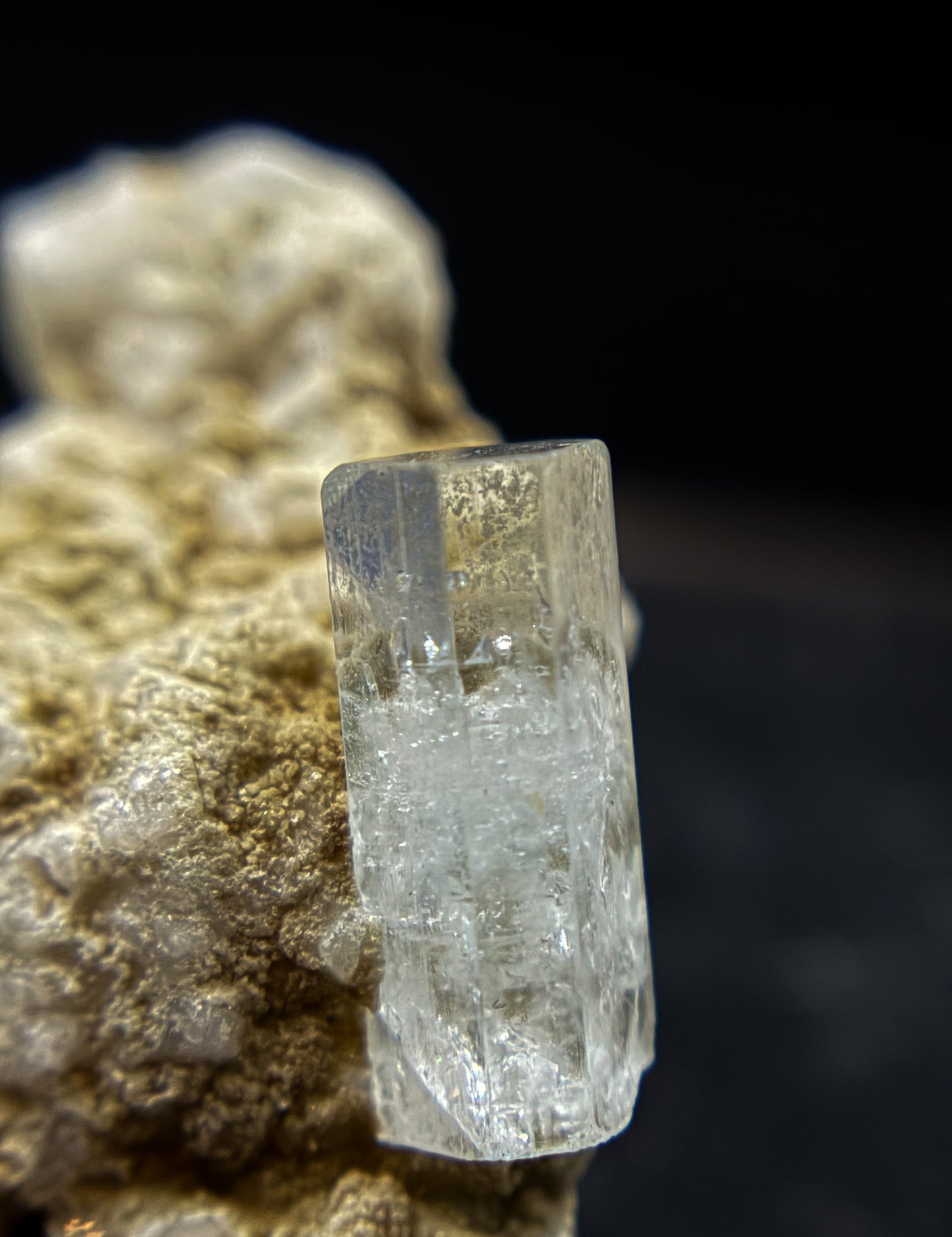 Aquamarine specimen (Pakistan)