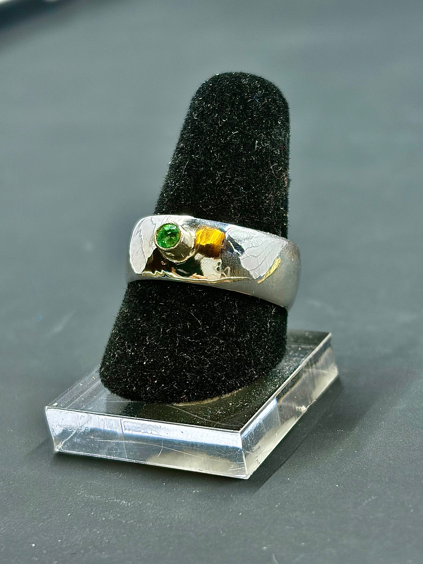 Emerald Statement Ring Size-8us