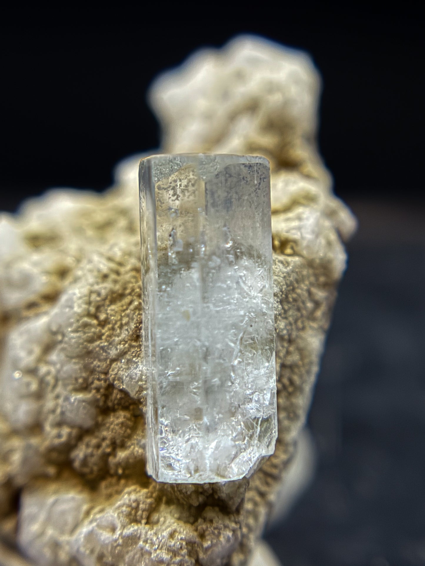Aquamarine specimen (Pakistan)