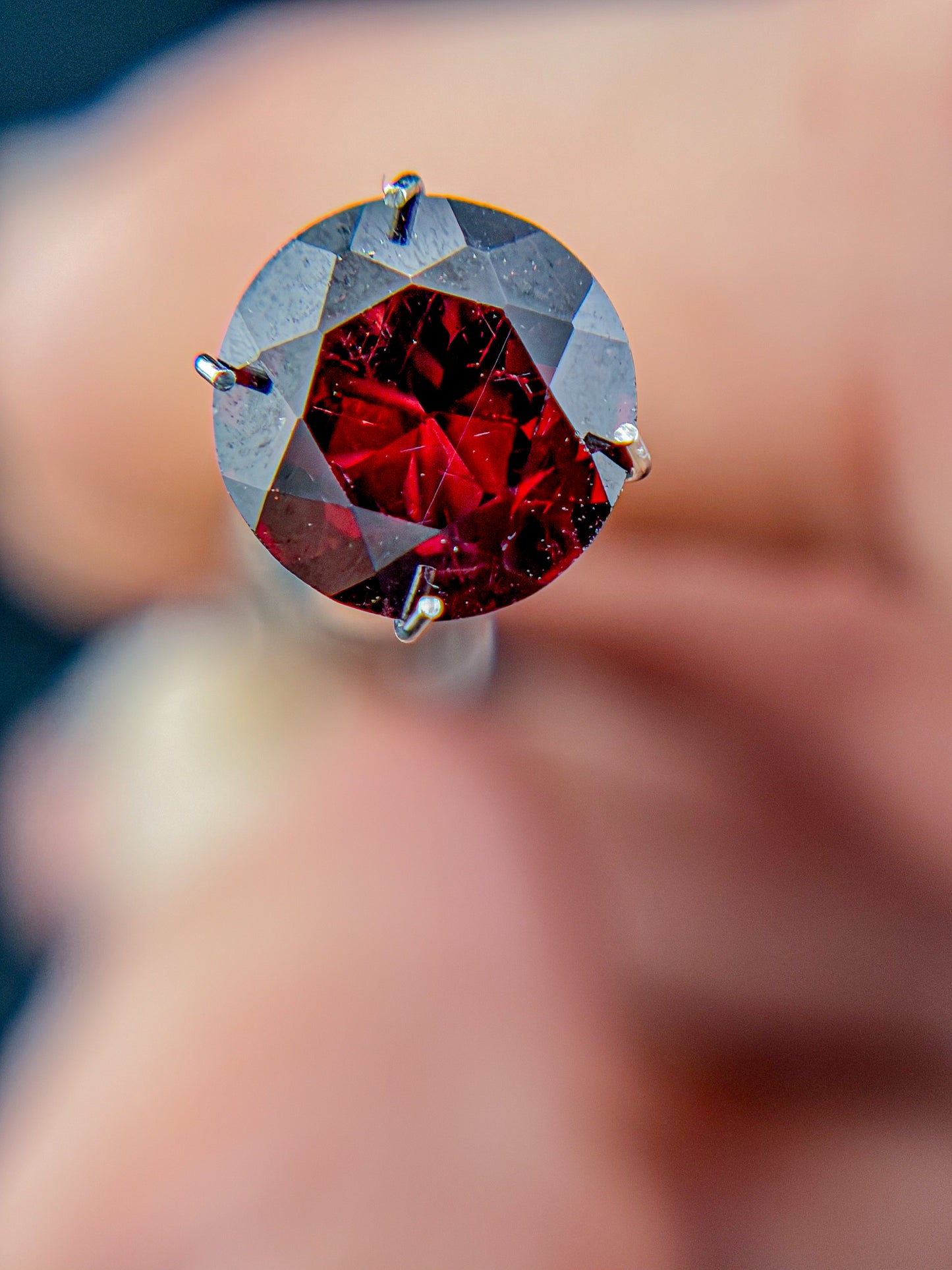 8.8mm Round Garnet Facet- Africa