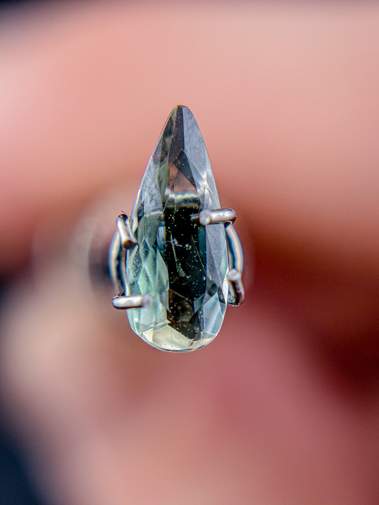 8.45x3.65mm Oregon Sun Stone Facet