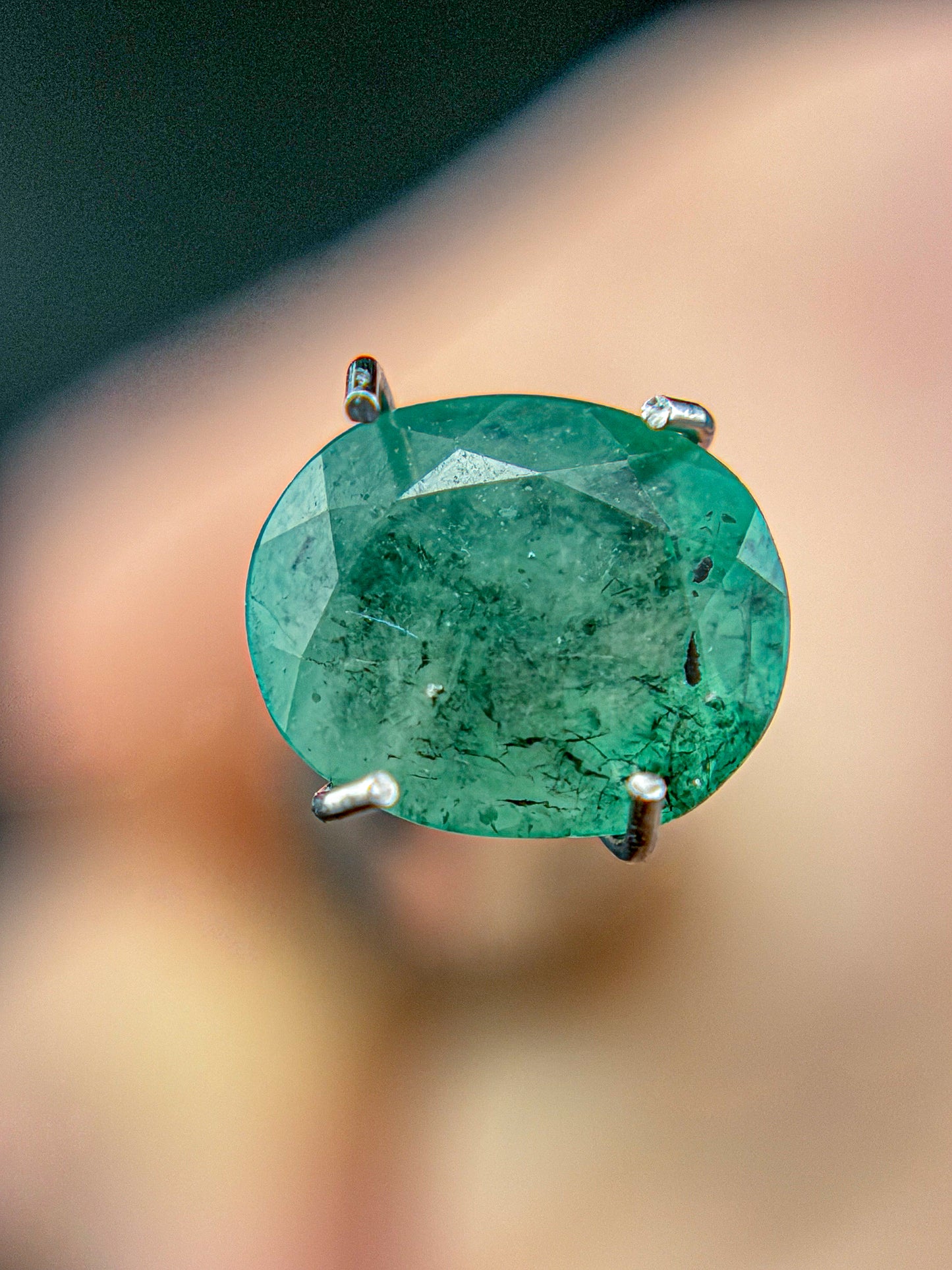 7.7x6.3mmm Oval Emerald Facet- Brazil